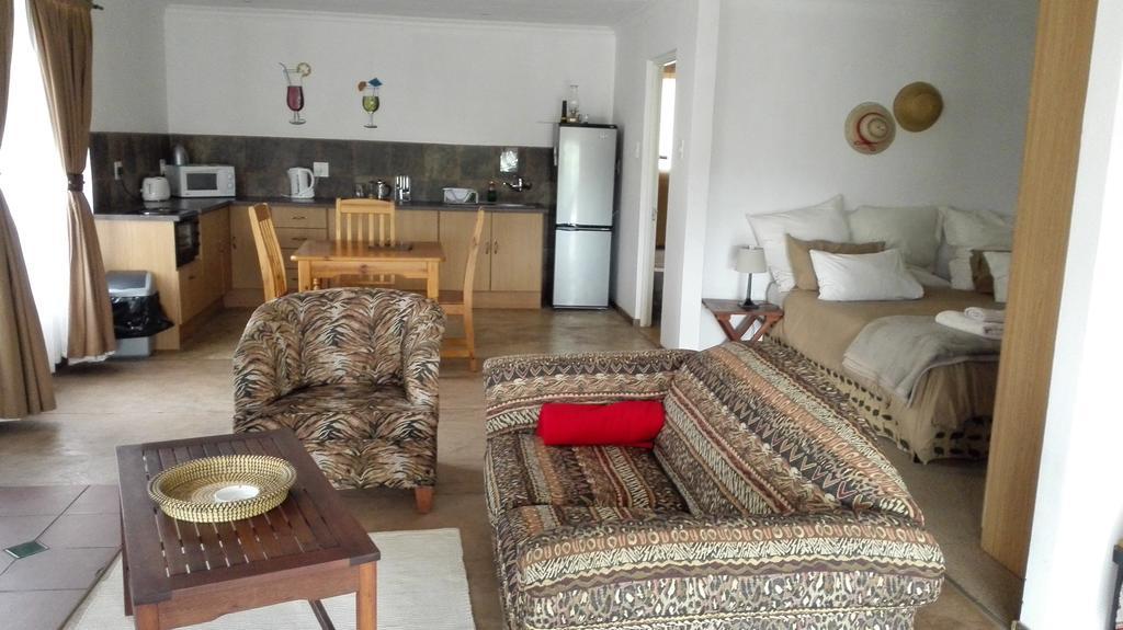Вілла Pumula Guest Farm Фоурісбург Екстер'єр фото